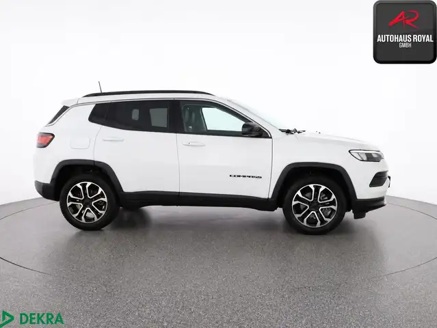 Jeep Compass view 6