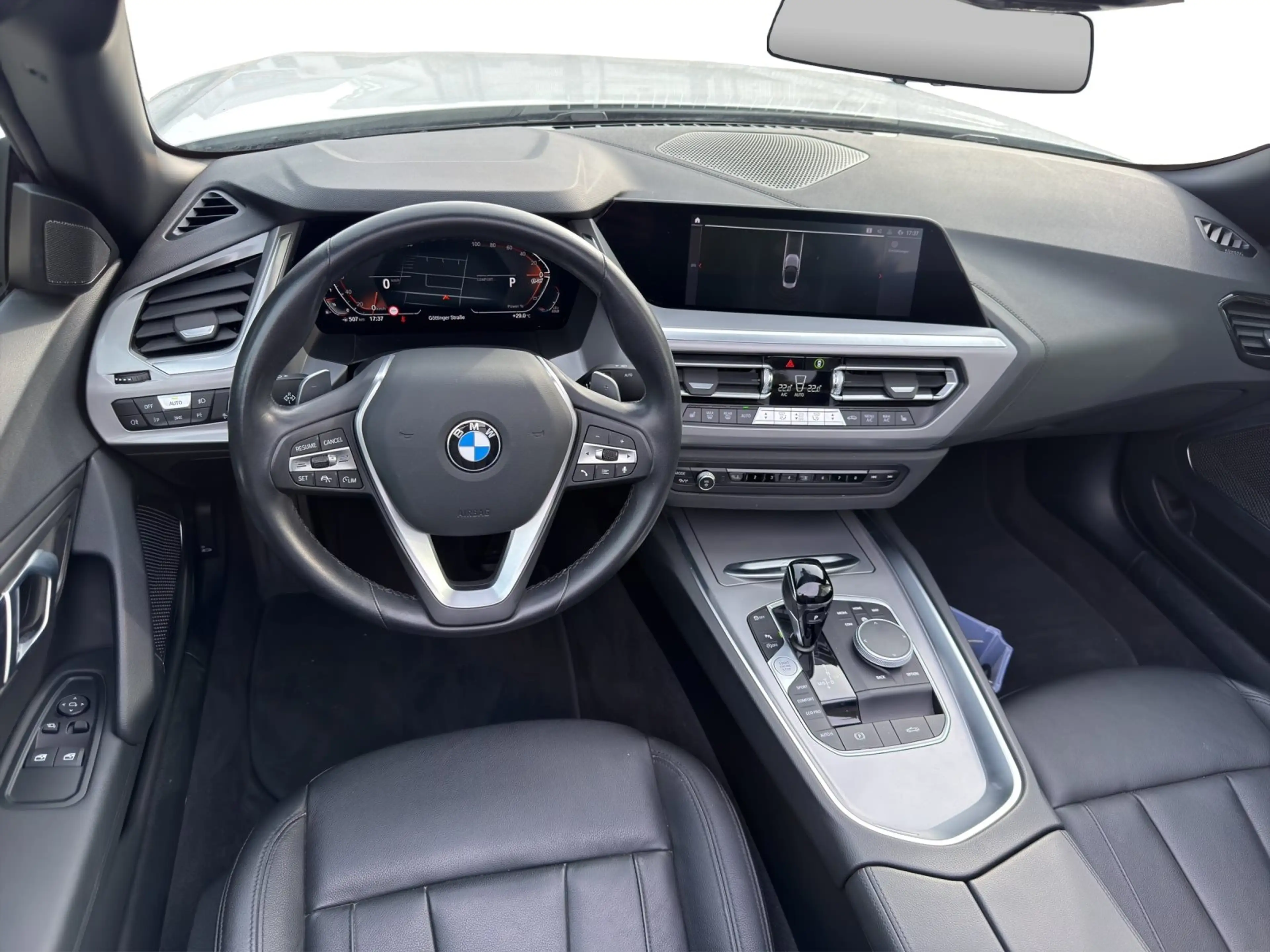 BMW Z4 sDrive20i 18" / HiFi / ACC / DAB / Ambiente / CarP — photo 9