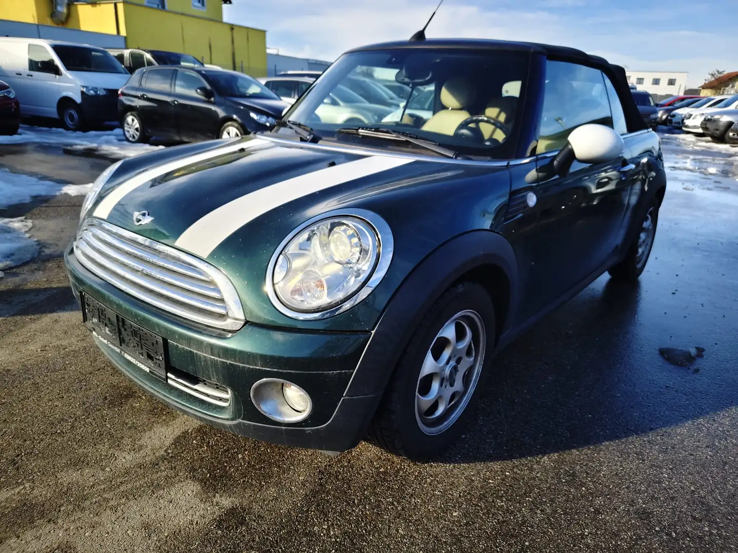 MINI Cooper C Cabrio Grün - 2