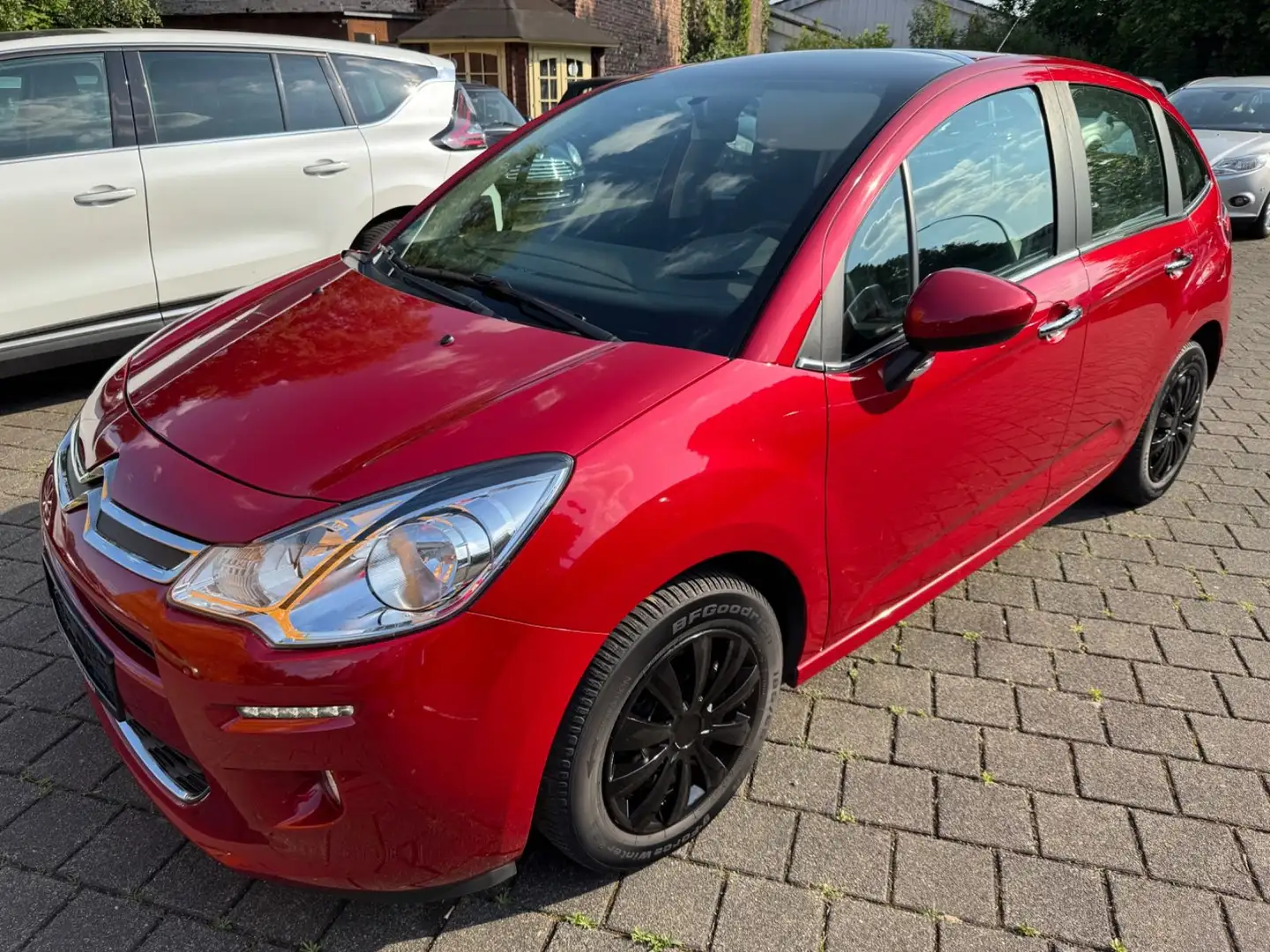 Citroen C3 1.2 AUTOMATIK/TOP/TÜV NEU/KLIMAAUTOMATIK/PDC Rot - 1