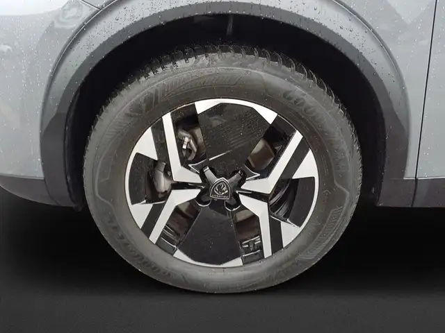 Peugeot 2008 view 8