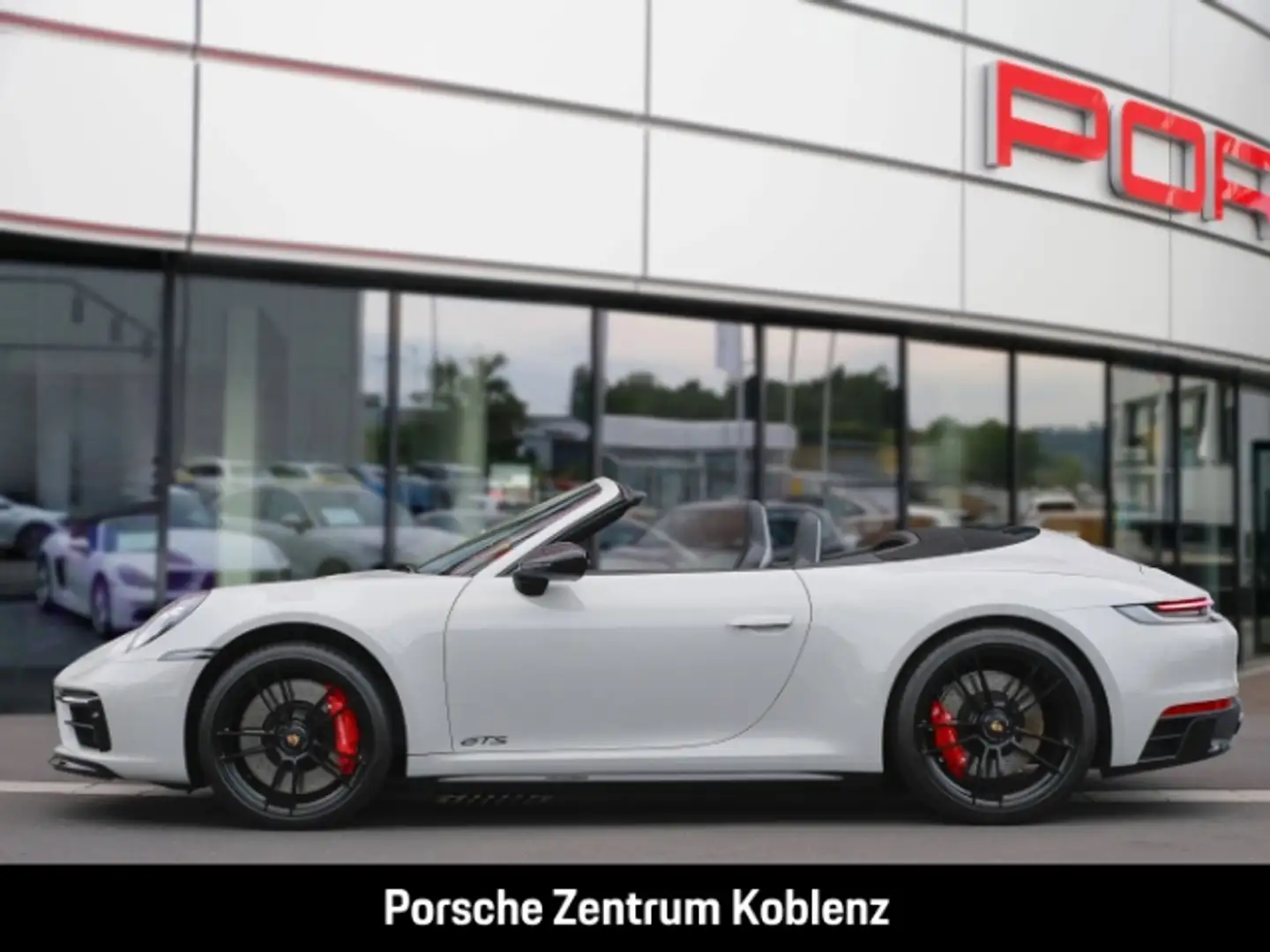 Porsche 992 (911) Carrera GTS Cabriolet Weiß - 2