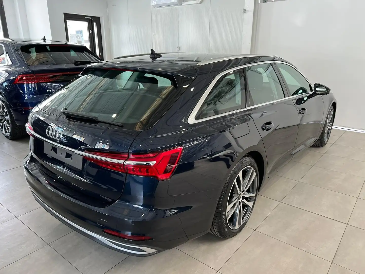 Audi A6 Avant restyling 2.0 tdi mhev204CV  advance Blu/Azzurro - 2