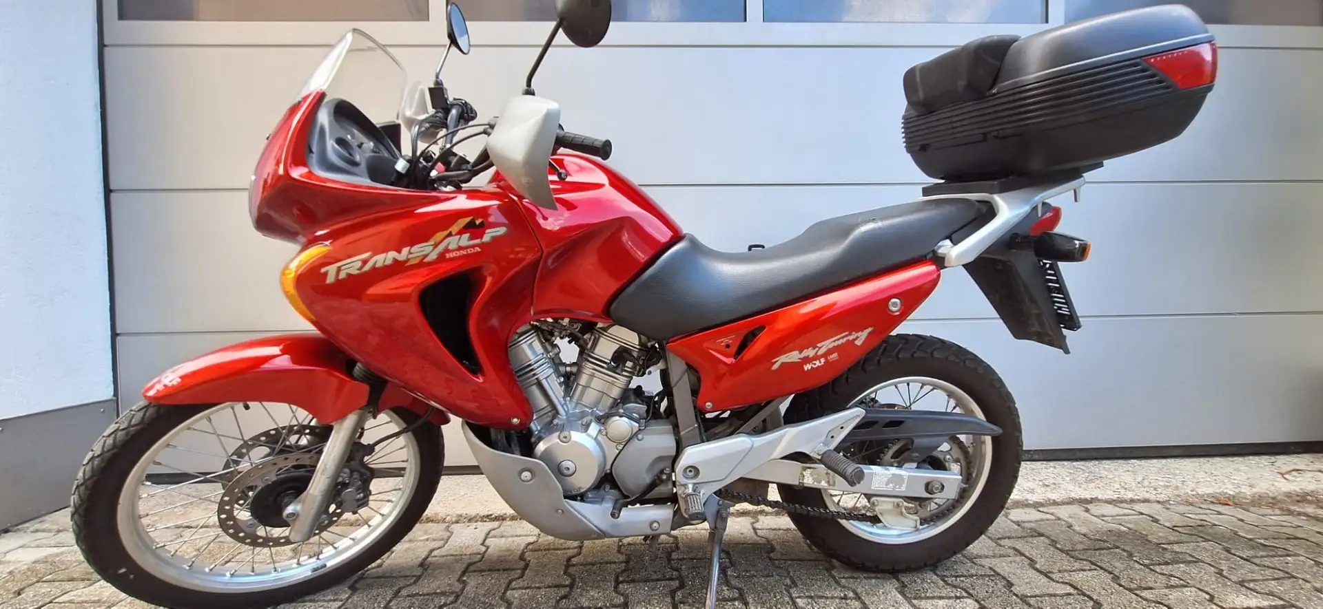 Honda Transalp Rouge - 1