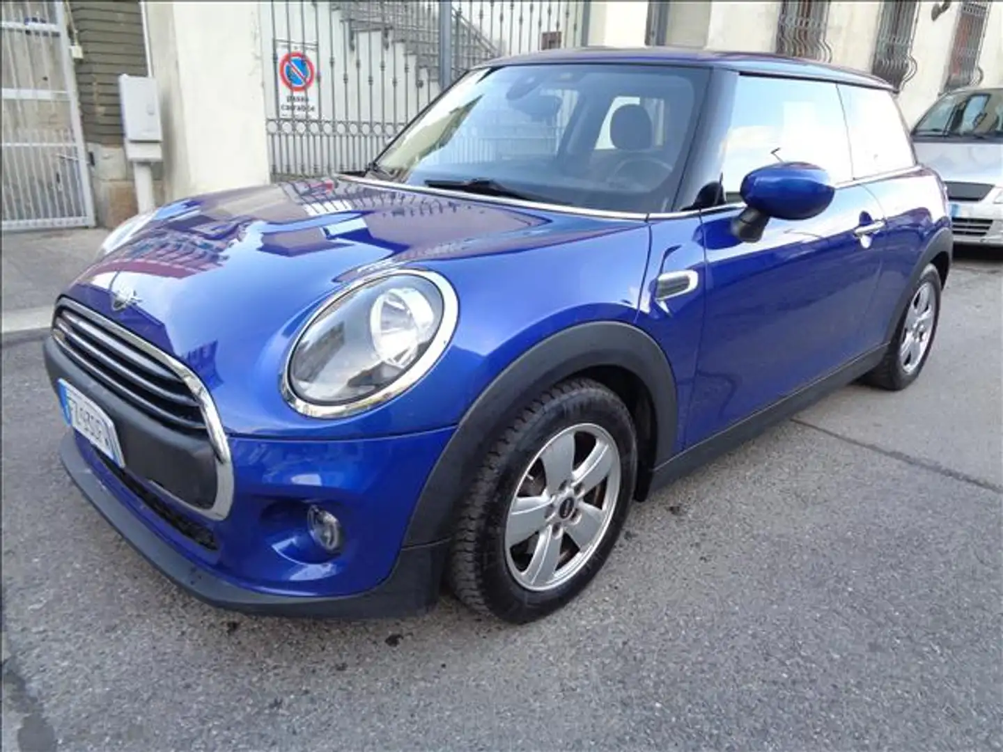MINI Cooper BERLINA 3 PORTE BOOST NAVIGATORE CARPLAY Bleu - 1