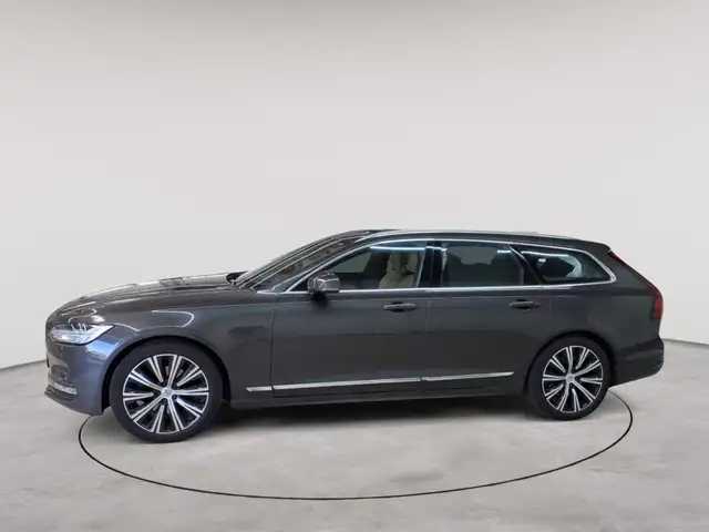 Volvo V90 view 6