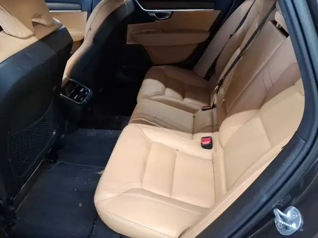 Volvo V90 view 13