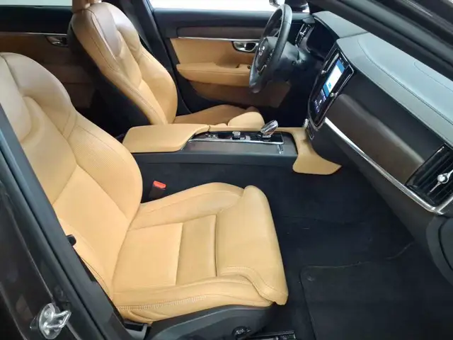 Volvo V90 view 8