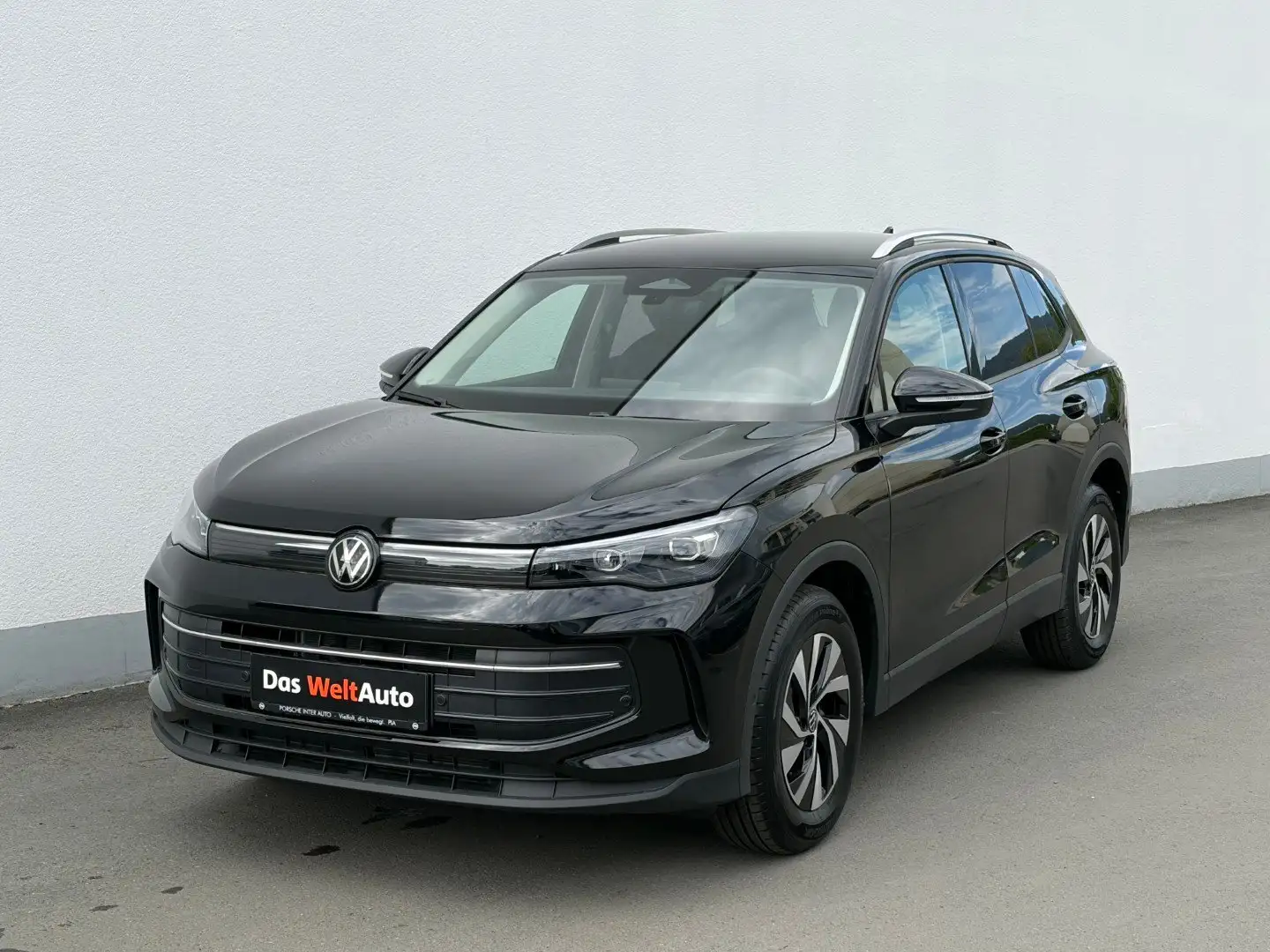 Volkswagen Tiguan Friends eTSI DSG Schwarz - 1