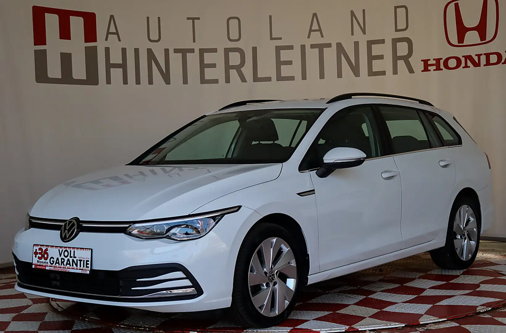 Volkswagen Golf 2,0 TDI Style MASSAGE KAMERA AHV WINTERPAKET Weiß - 1