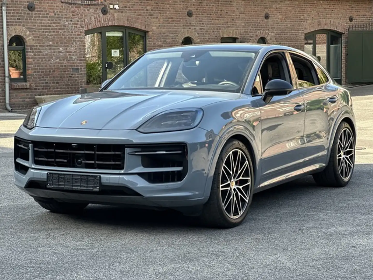 Porsche Cayenne S  Coupe SPORTDESIGN-ABGAS*BOSE*HD MATRIX*22 RS* Grijs - 1