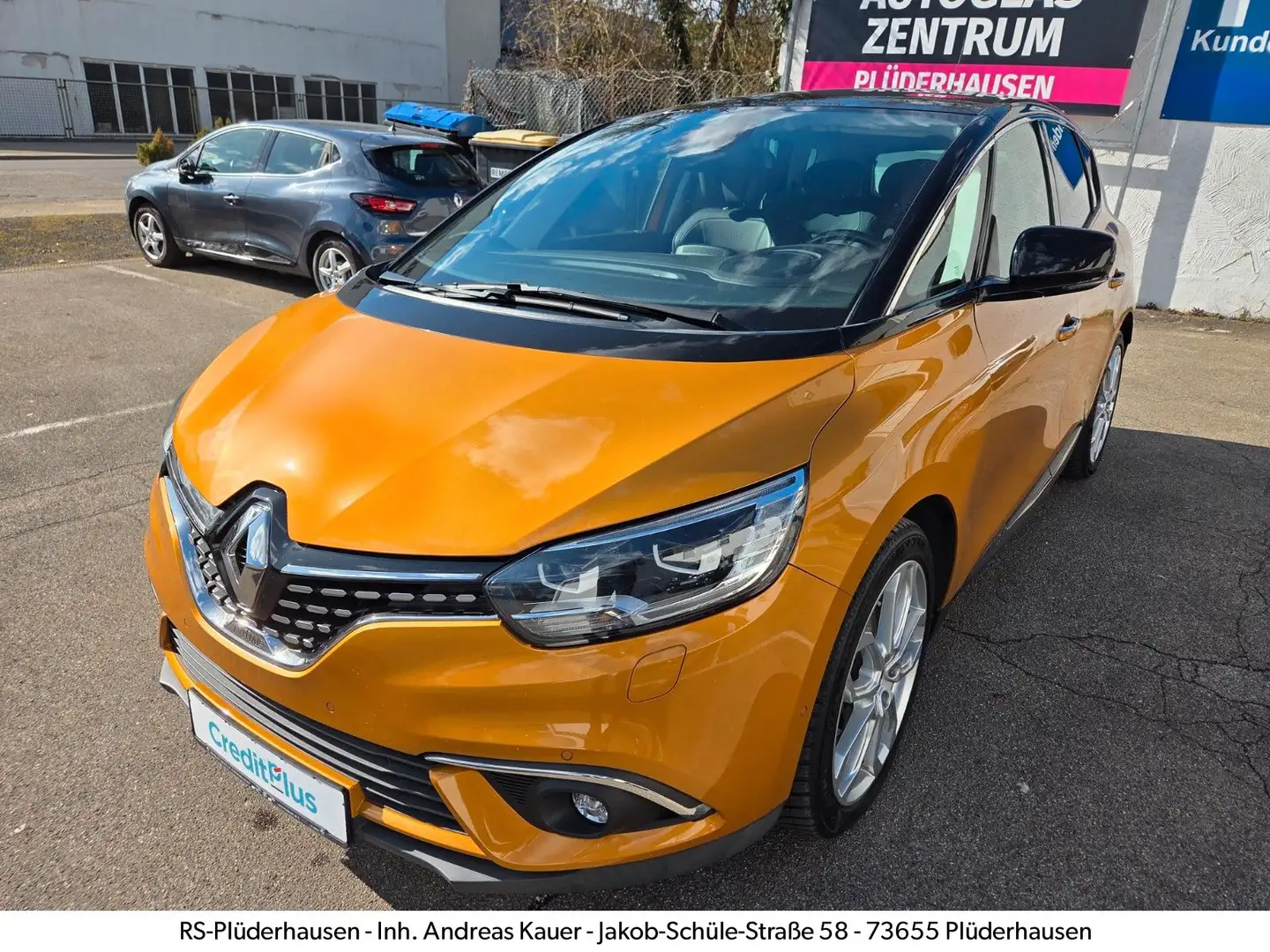 Renault Scenic IV Initiale Paris Gelb - 1
