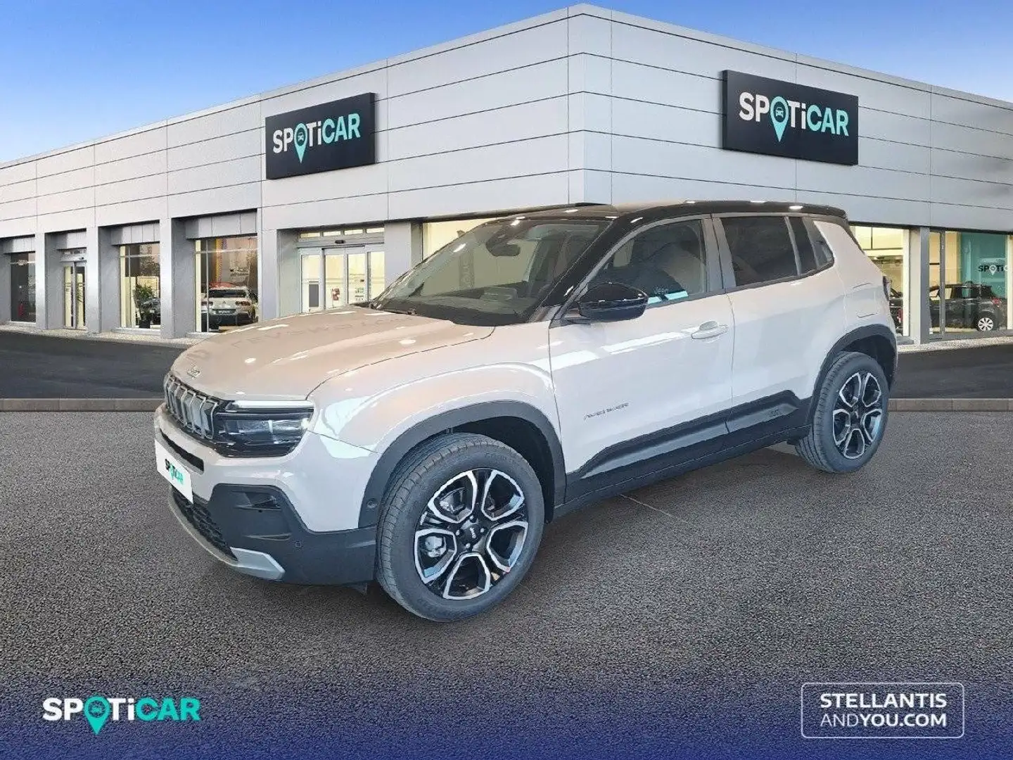 Jeep Avenger 1.2 eHybrid 74kW (100CV) Summit Gris - 1
