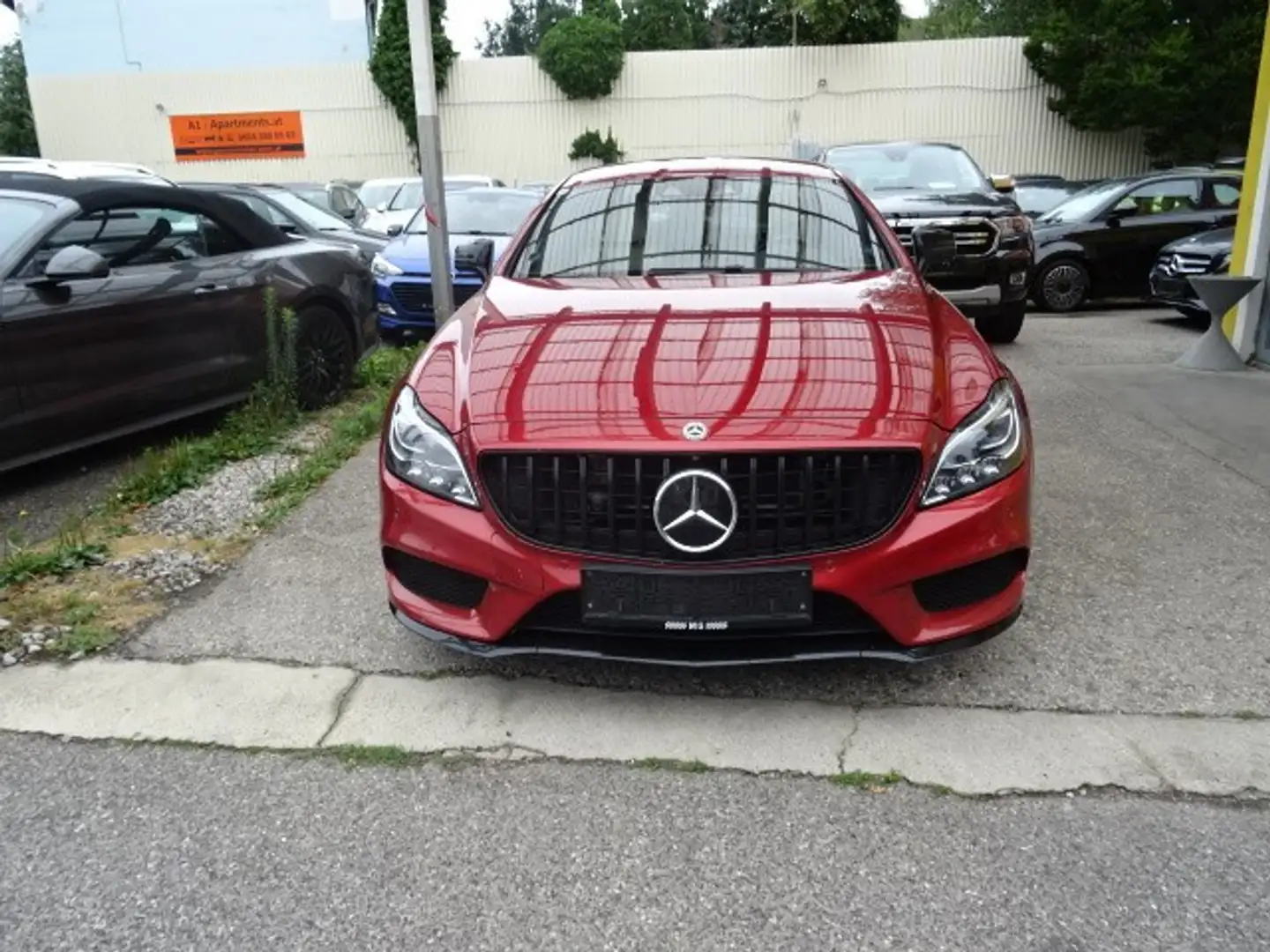Mercedes-Benz CLS 350 d Aut. Rouge - 1