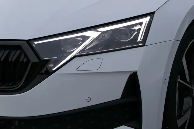 Skoda Octavia view 2