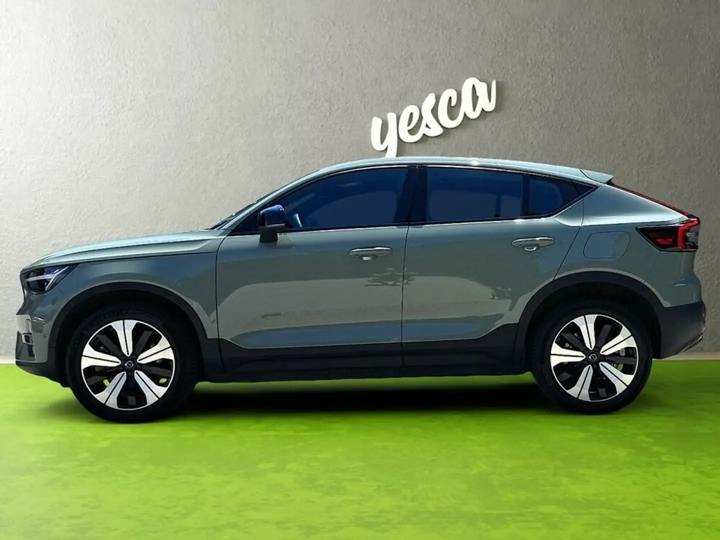 Volvo C40 Ultimate AWD Recharge Pure Electric Vert - 2