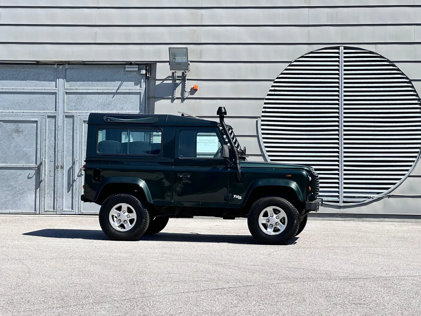 Land Rover Defender TD5 90 Soft Top 6 Sitzer / Klima / Leder ... Vert - 1