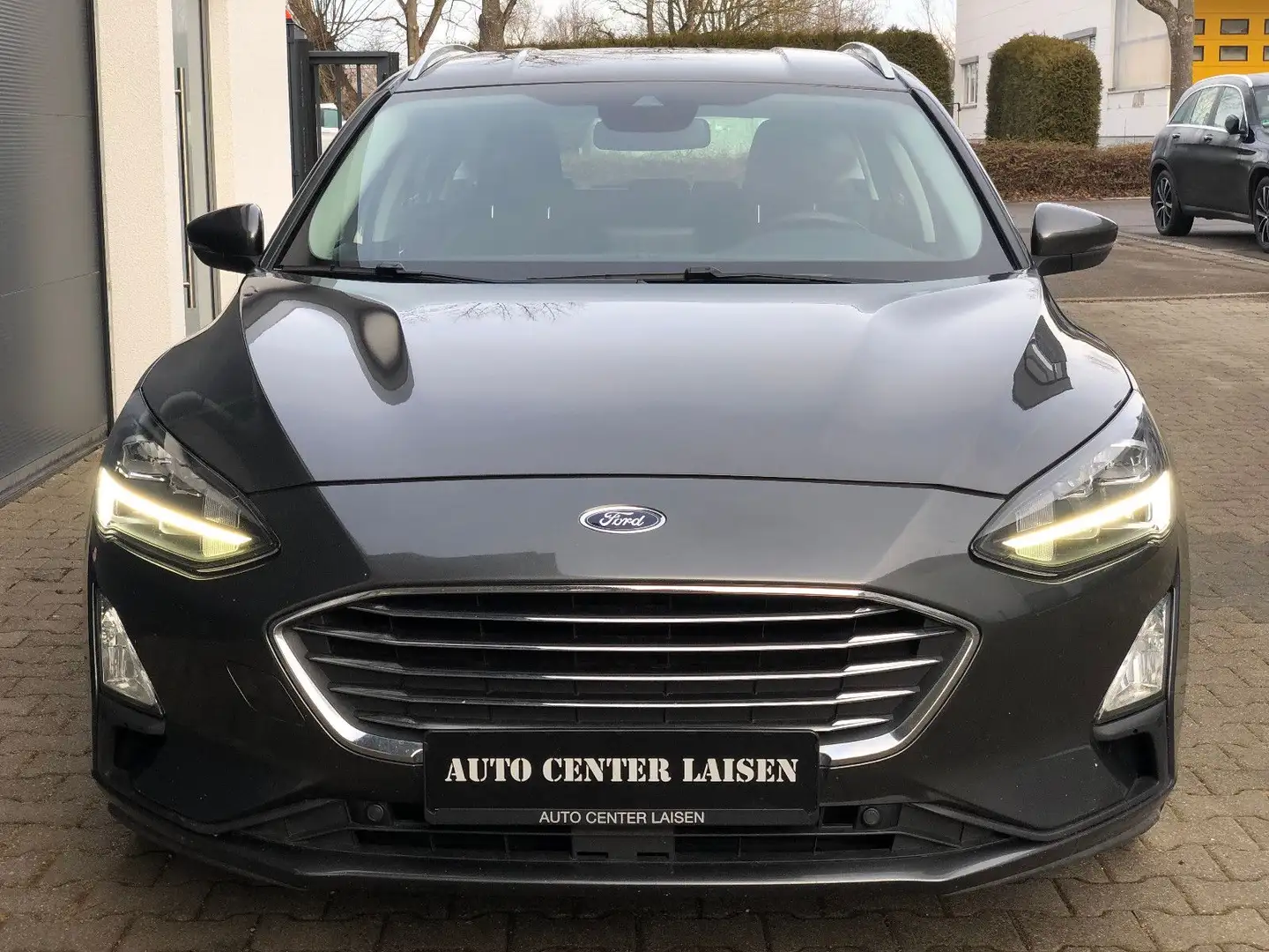 Ford Focus Turnier Titanium LED Navi Kamera AHK PDC Grau - 2