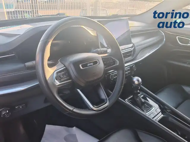 Jeep Compass view 5