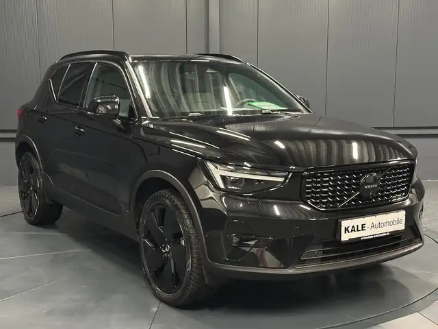 Volvo XC40 view 7