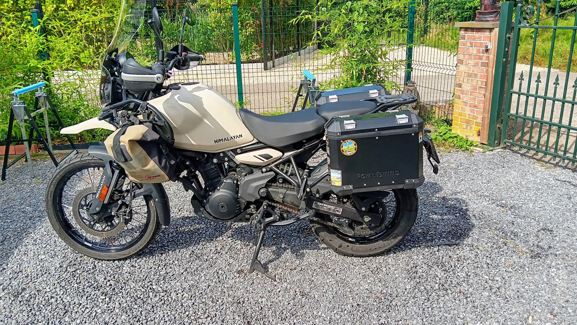 Royal Enfield Himalayan 450 Beige - 2