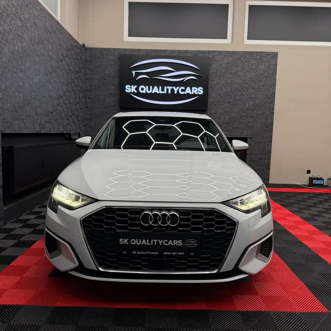 Audi A3 35 2.0 TDI advanced Weiß - 2