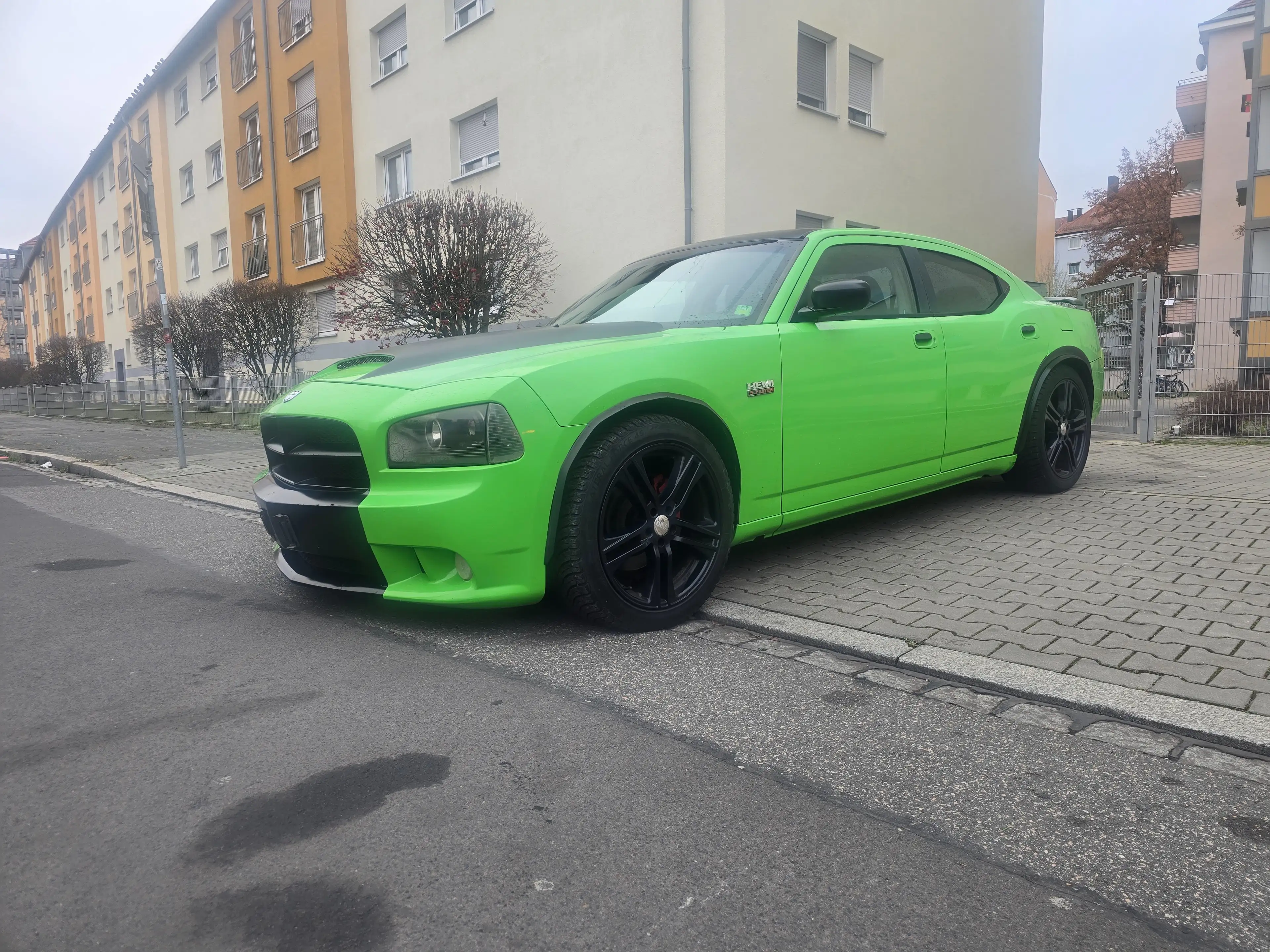 Dodge Charger 5,7 Hemi
