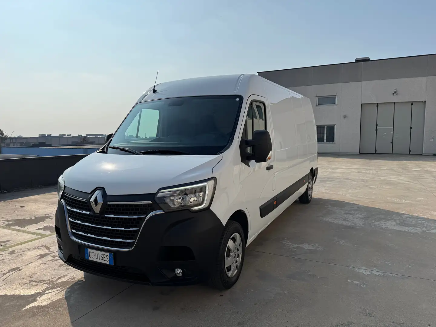 Renault Master 2.3 Diesel Euro 6D Bianco - 2