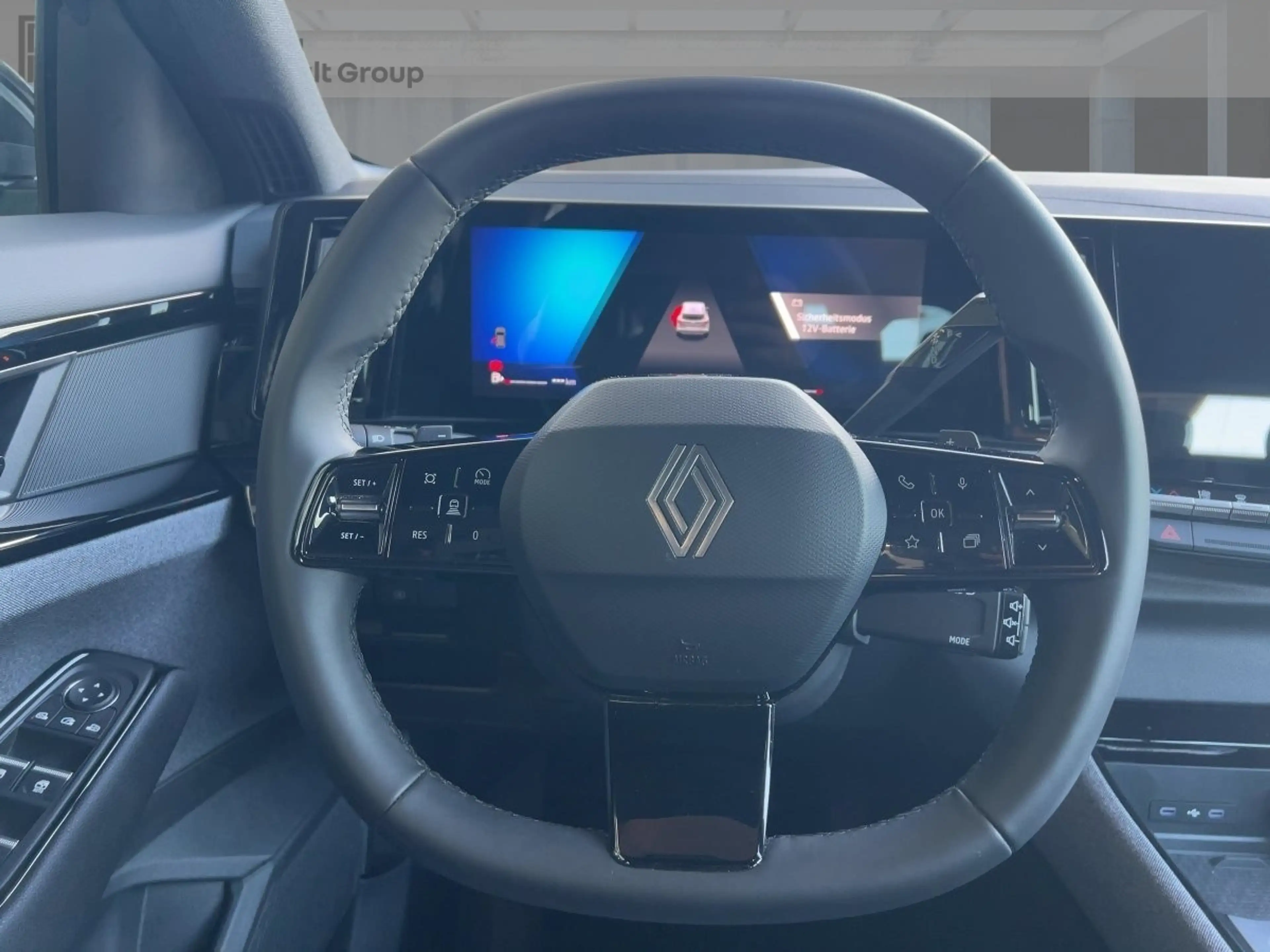 Renault Austral Evolution Mild Hybrid 160 Automatik SHZ BT — photo 11