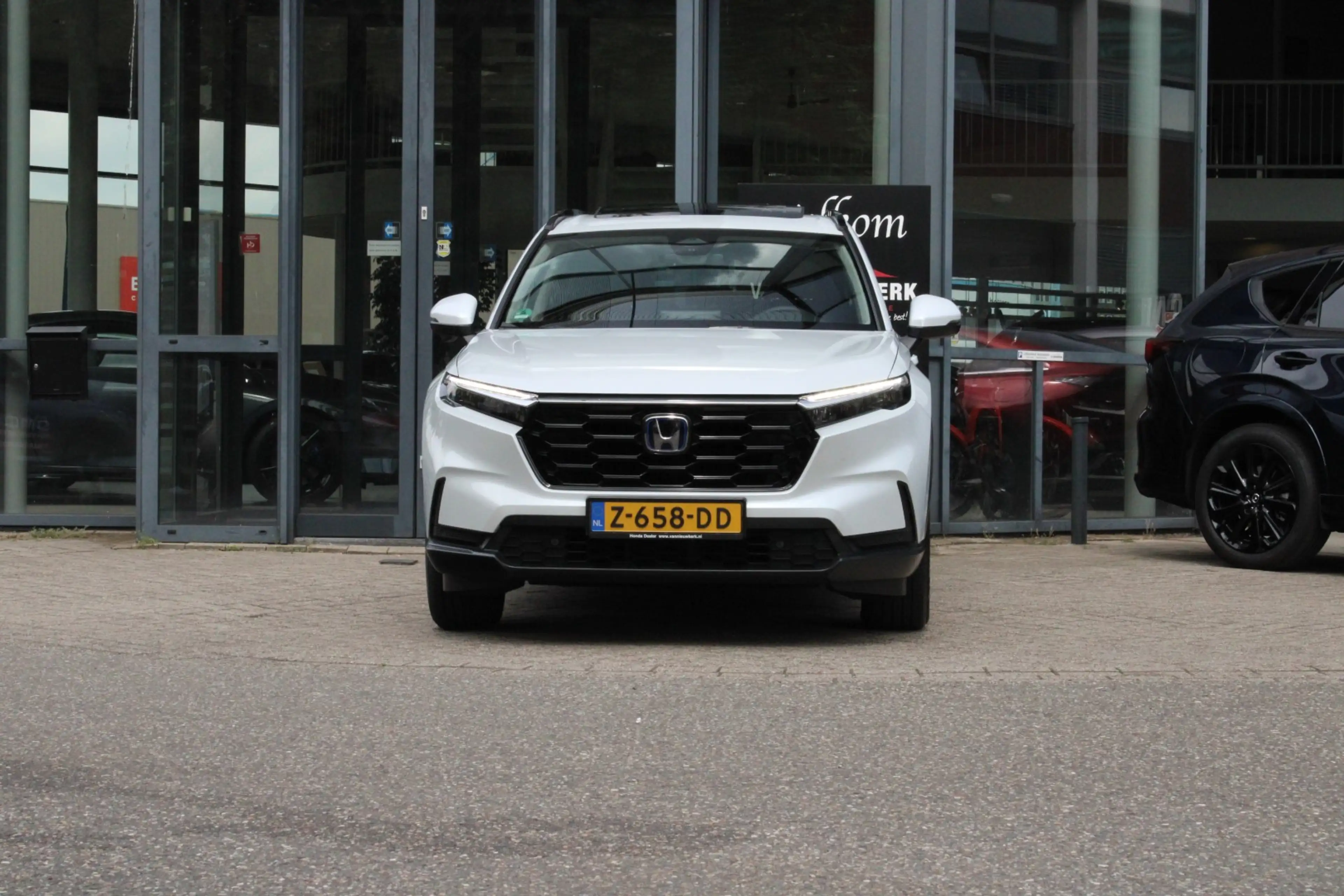 Honda CR-V 2.0 Full Hybrid 184pk Elegance | Panorama dak | St — photo 10