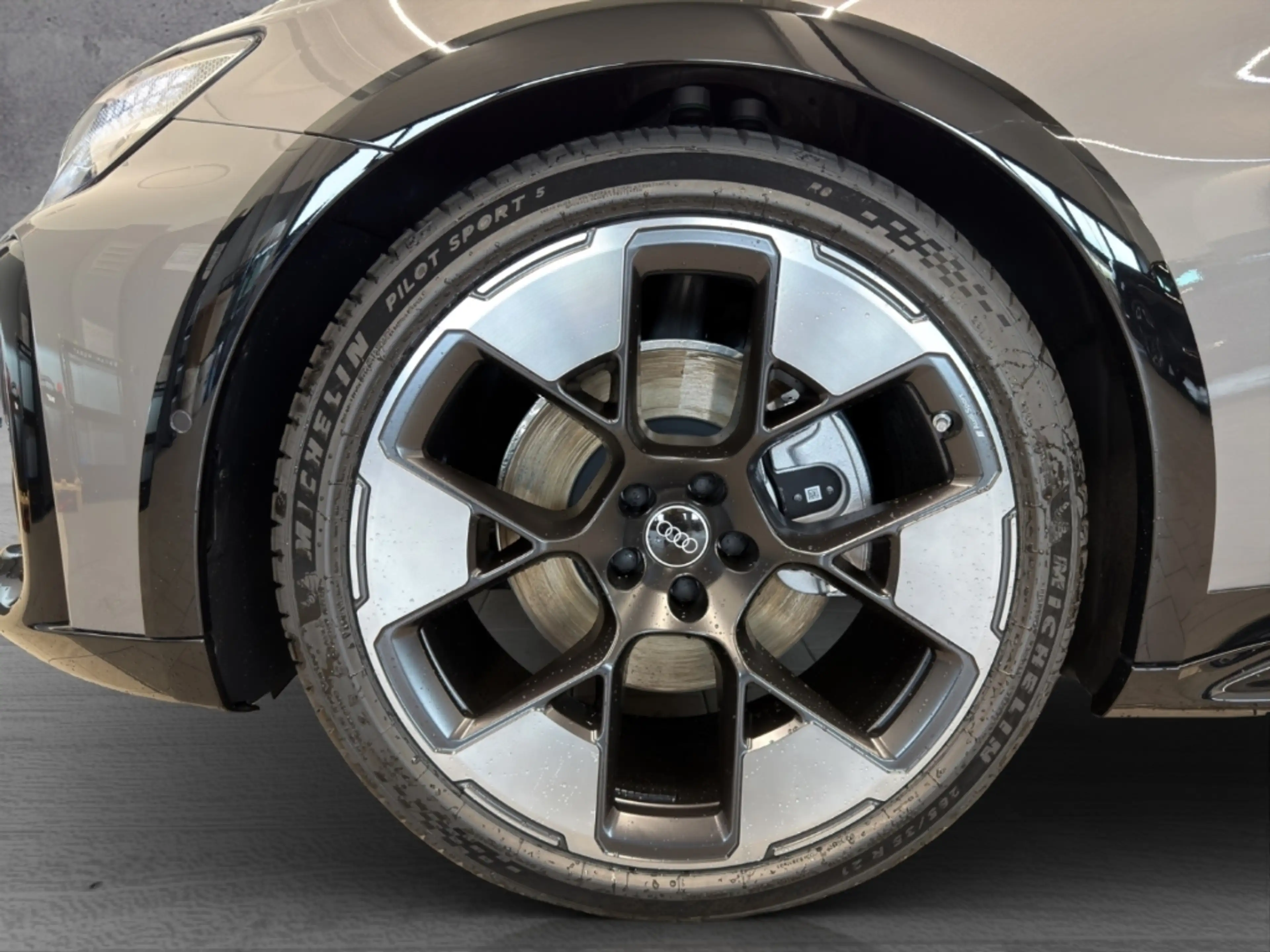 Audi A6 allroad TDI qu. Neues Modell ! TECHPRO MATRIX HEADUP PANO — photo 4