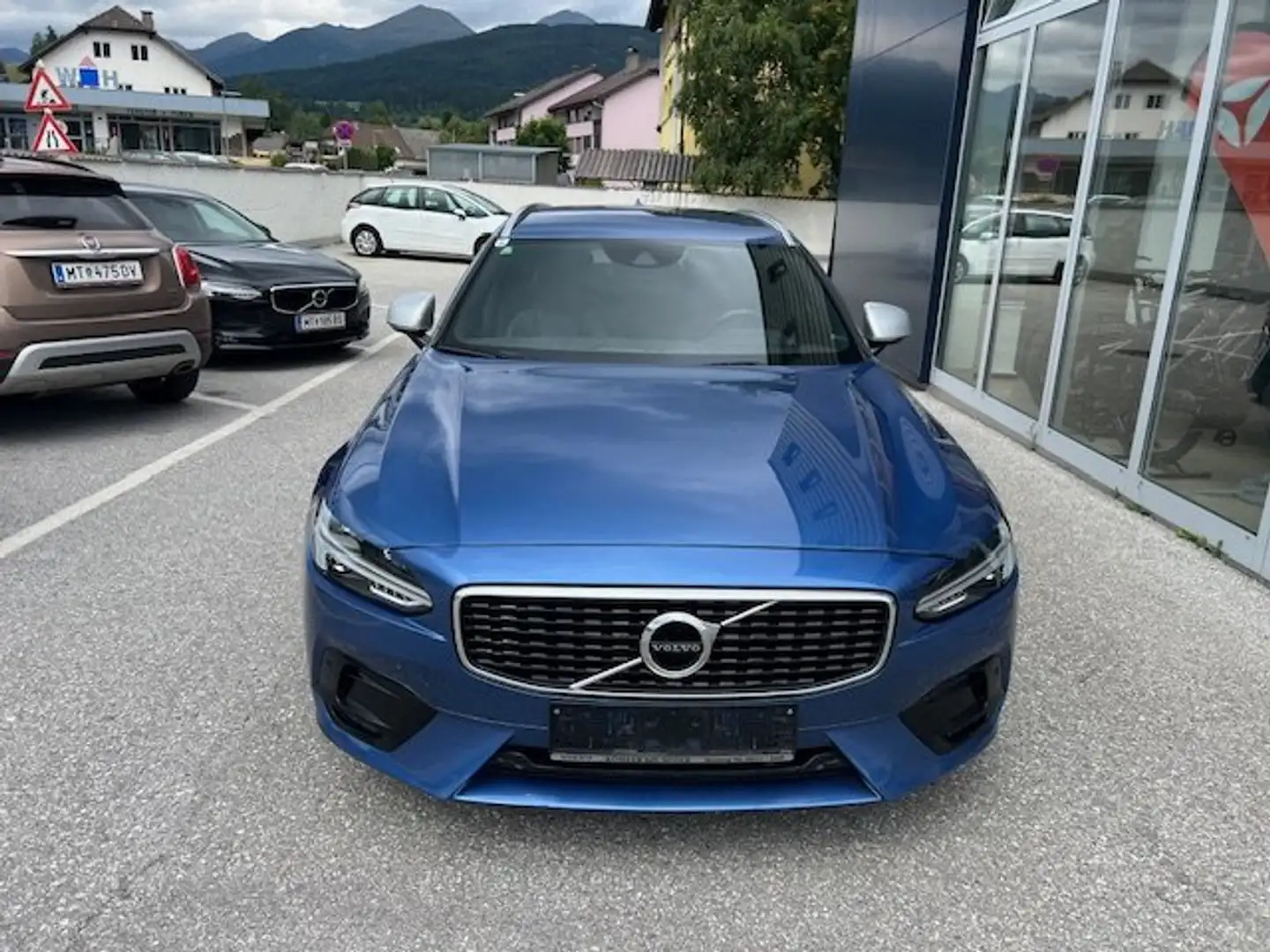 Volvo V90 D5 AWD R-Design Geartronic Diesel Allrad Blau - 2
