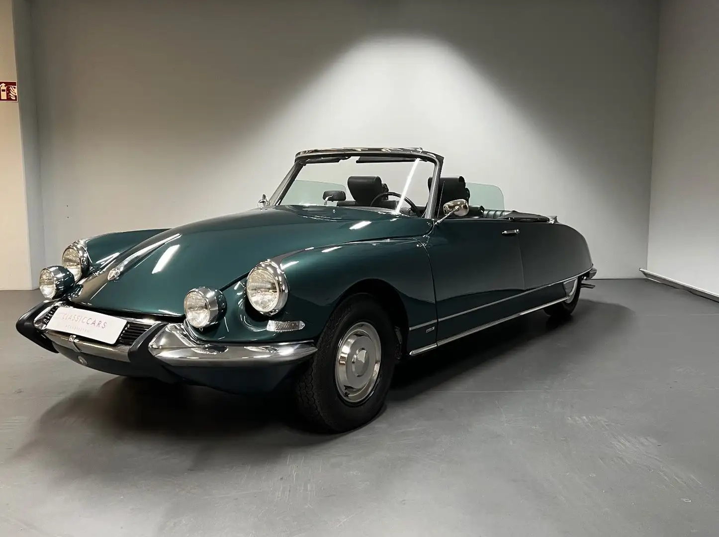 Citroen DS 21 Cabrio Vert - 1