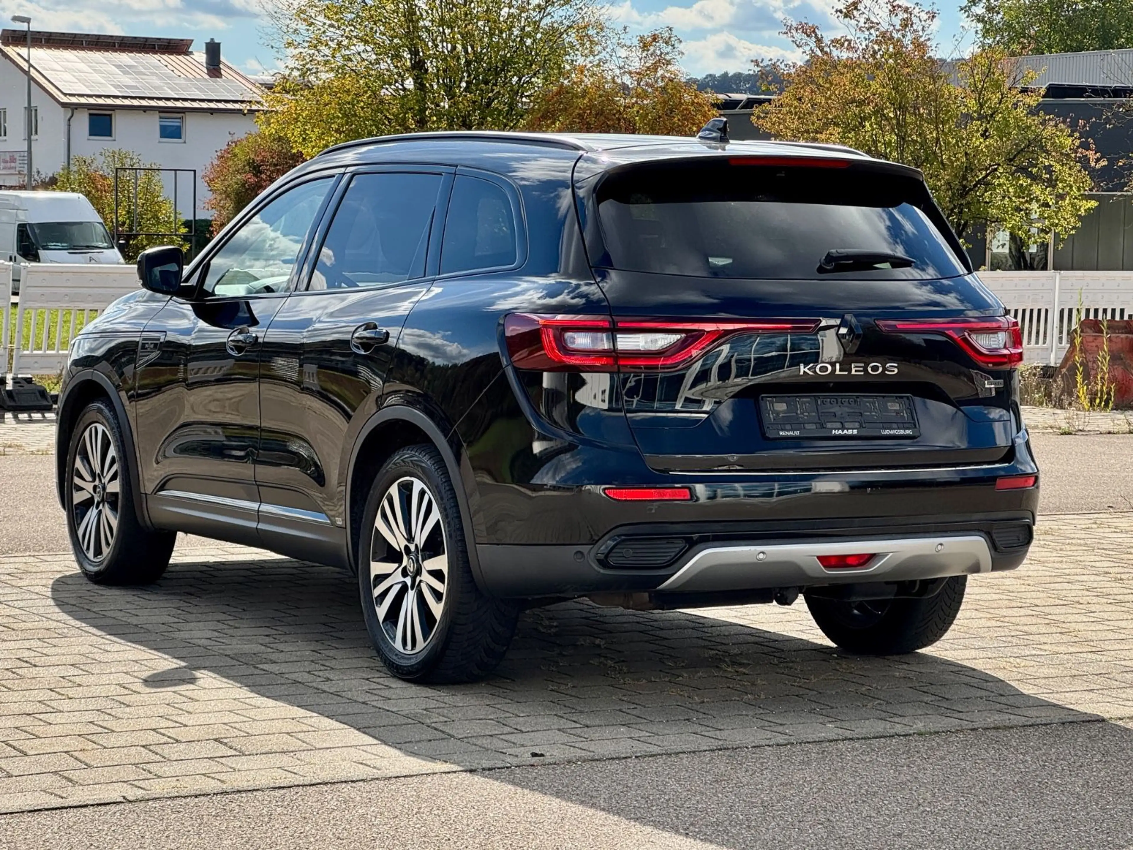 Renault Koleos Initiale Paris 4x4 X-tronic TÜV/AU 10.28 — photo 5