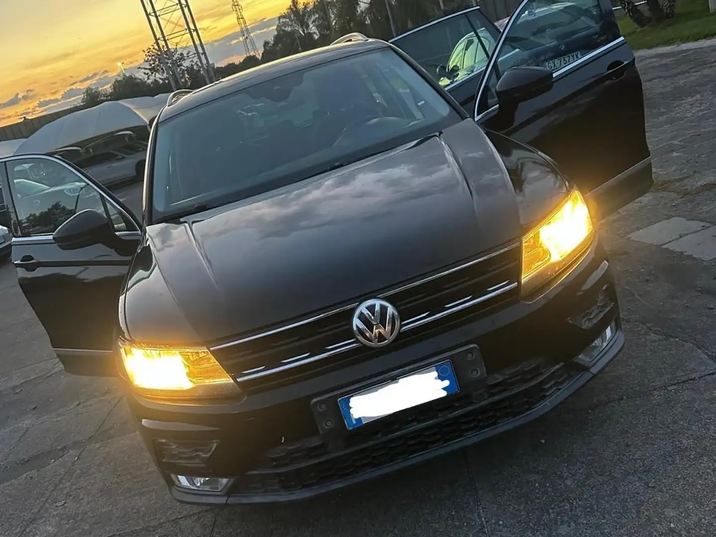 Volkswagen Tiguan Tiguan 2.0 tdi Executive 4motion 150cv Nero - 1