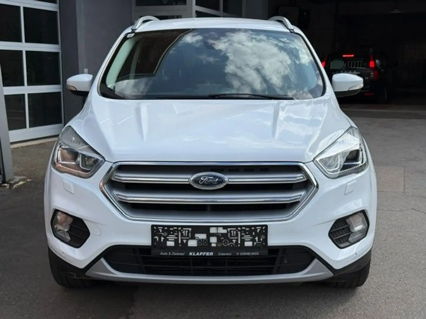 Ford Kuga Titanium Weiß - 2