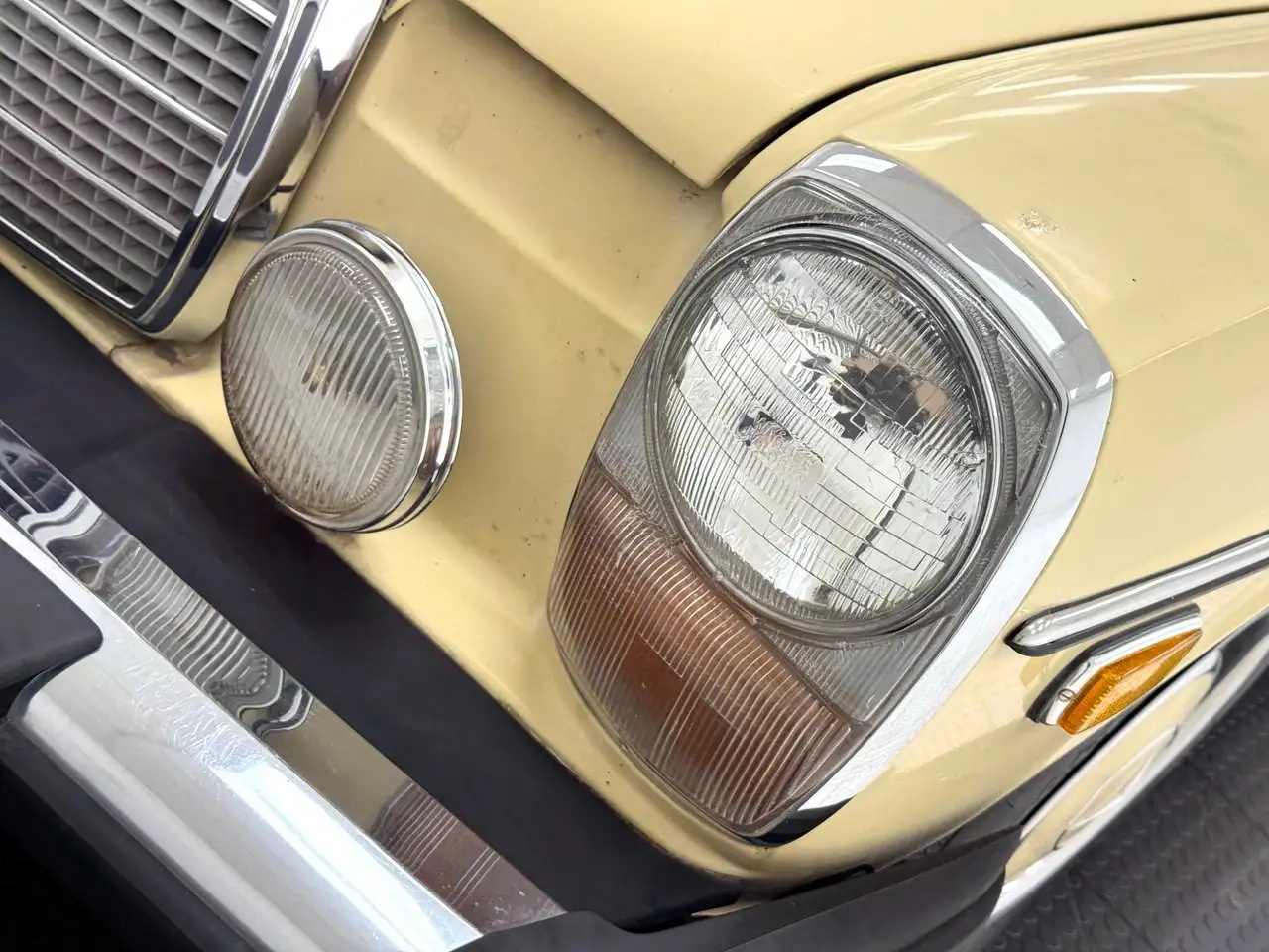 Mercedes-Benz 300D Sedan, foto 11