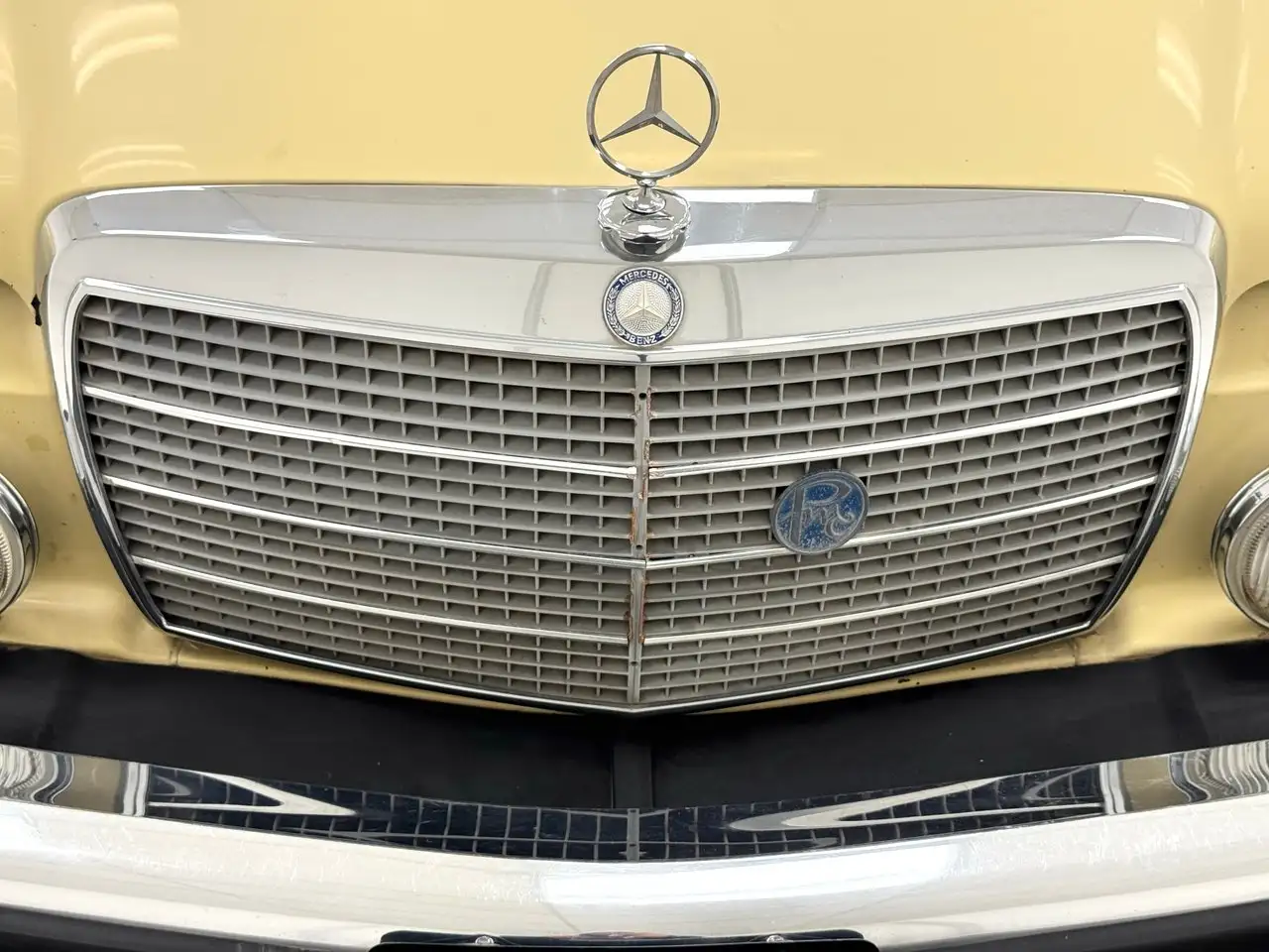 Mercedes-Benz 300D Sedan, foto 9