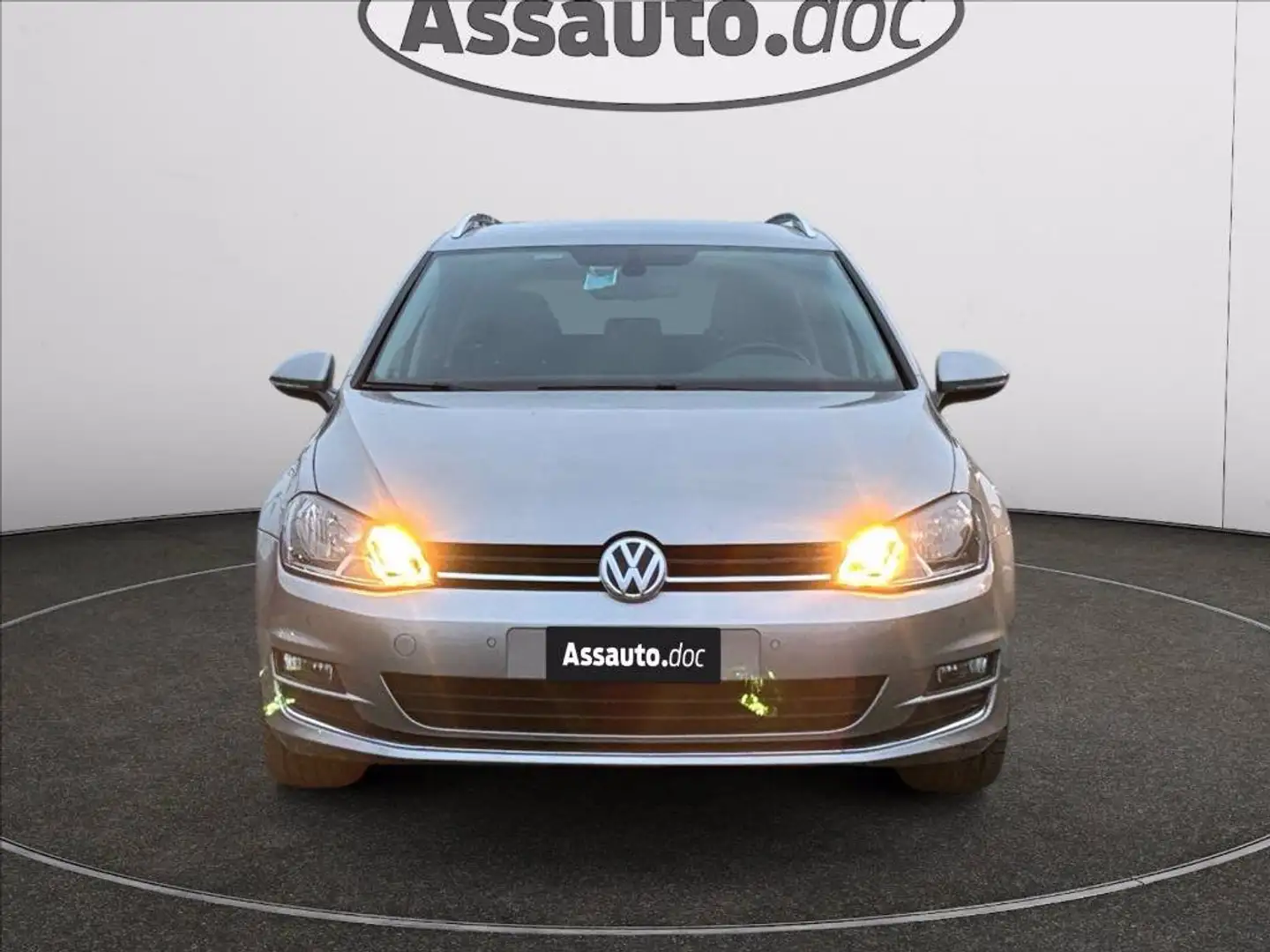 Volkswagen Golf Variant 1.6 tdi Highline 115cv Šedá - 2