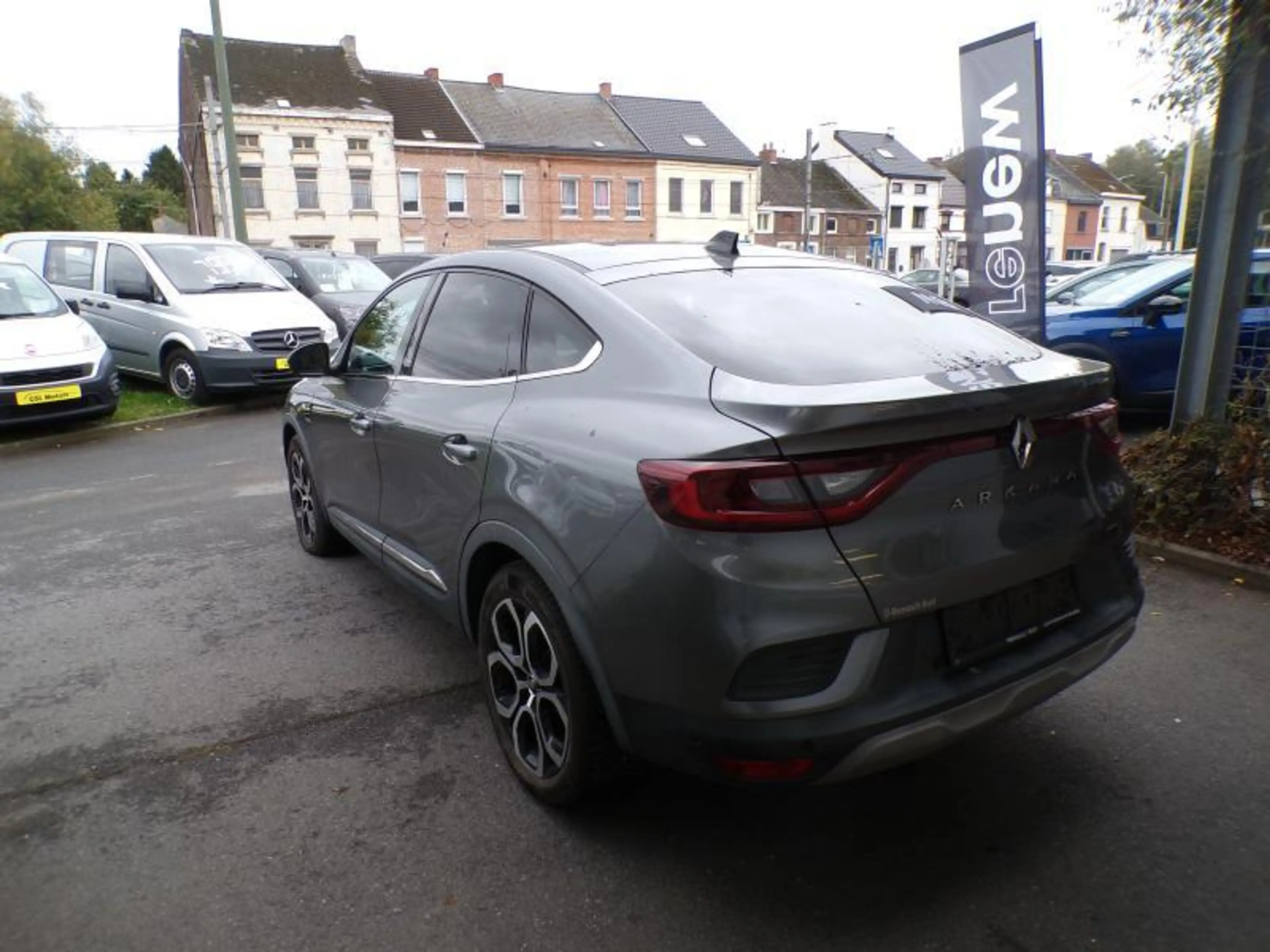 Renault Arkana 1.6 145cv Automatique Gris 03/23 70963km Airco GPS — photo 6