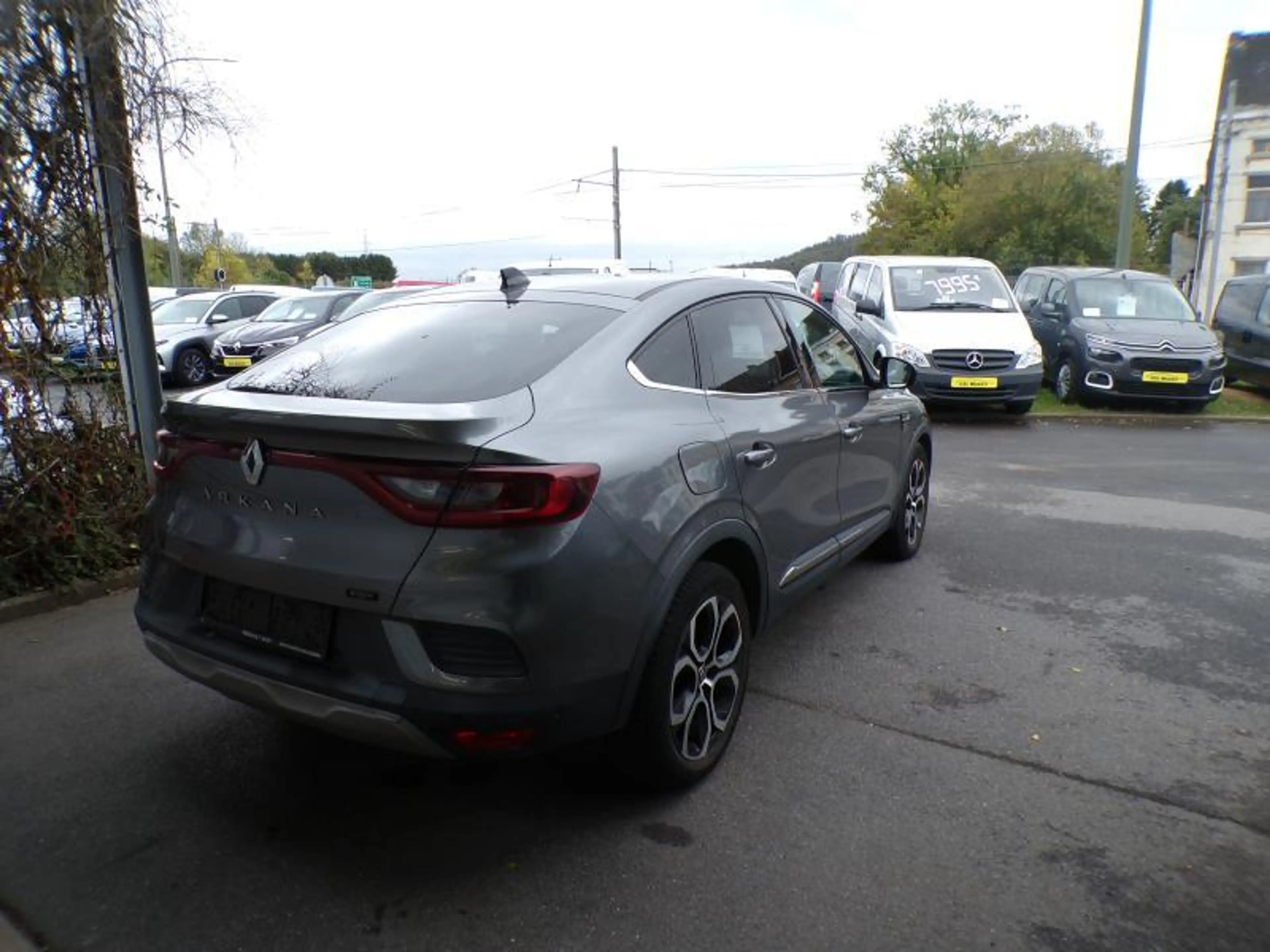 Renault Arkana 1.6 145cv Automatique Gris 03/23 70963km Airco GPS — photo 4