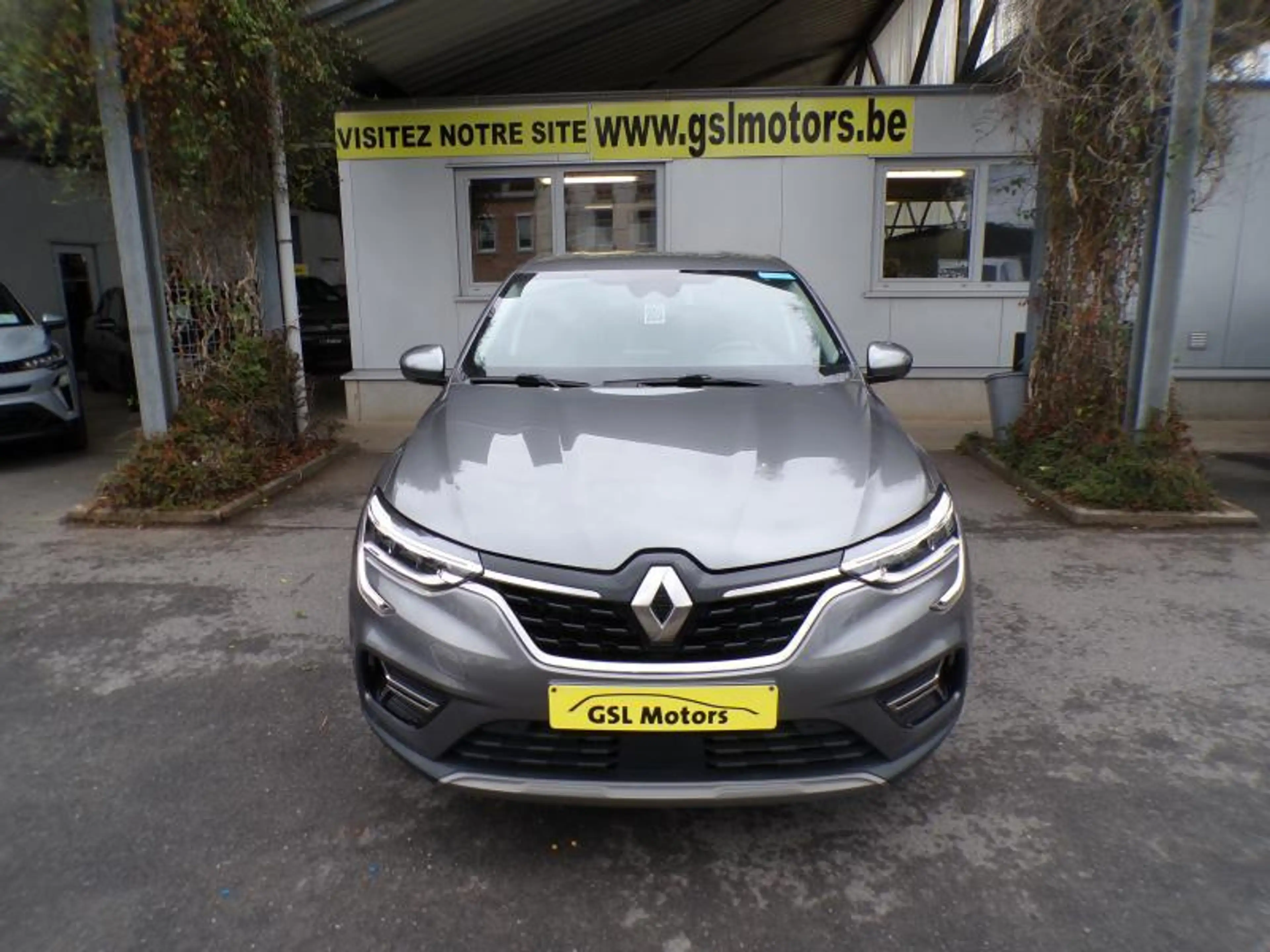 Renault Arkana 1.6 145cv Automatique Gris 03/23 70963km Airco GPS — photo 2