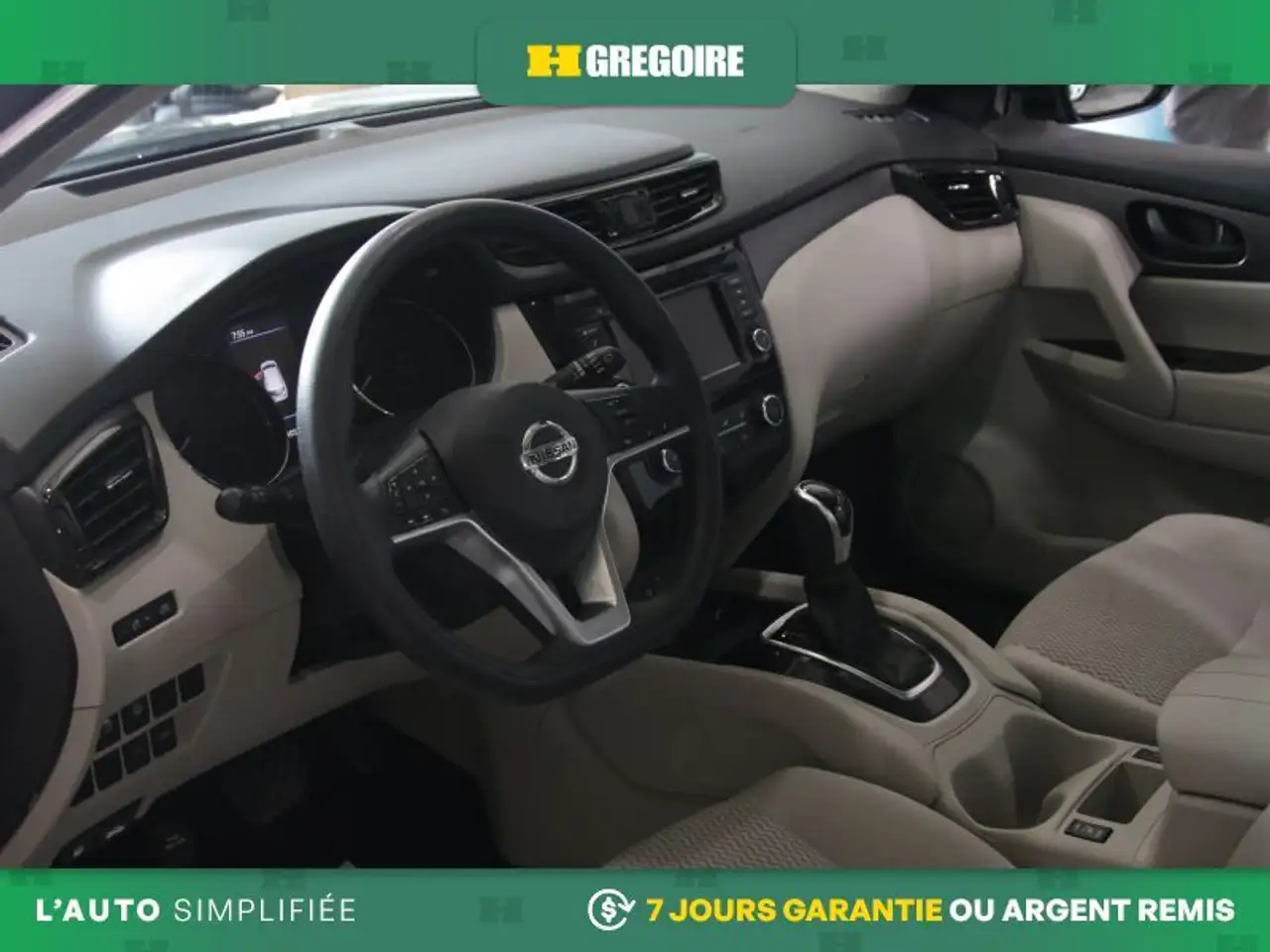 Nissan Qashqai снимка Nissan Qashqai