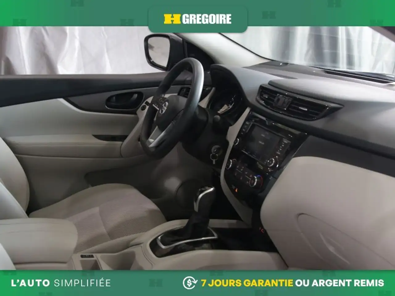 Nissan Qashqai снимка Nissan Qashqai