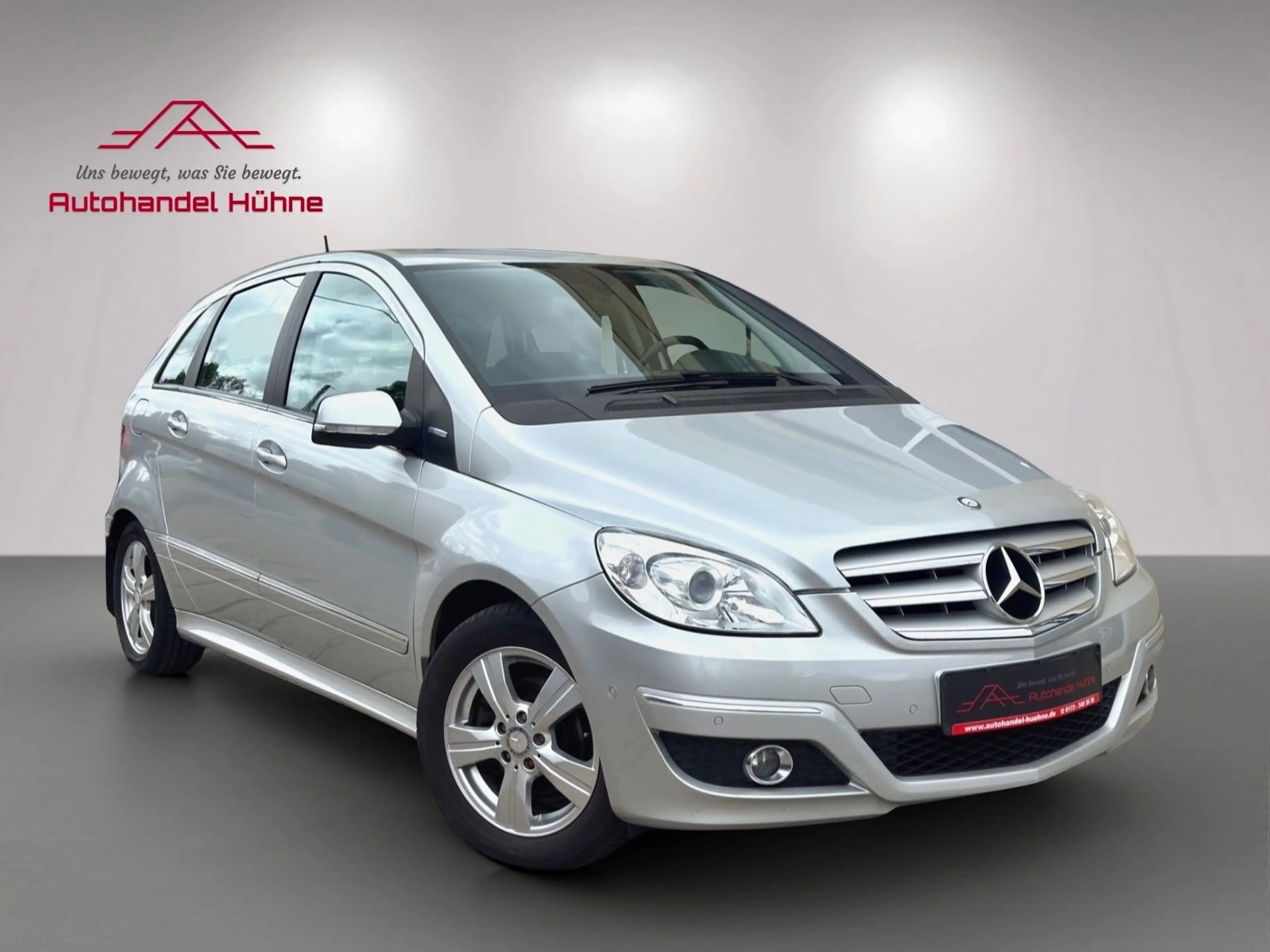 Mercedes-Benz B 180 /AHK/Park Assistent/Teilleder — photo 4