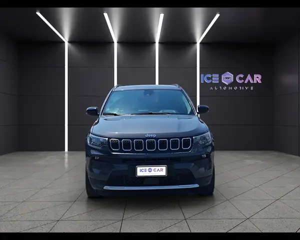 Jeep Compass view 2