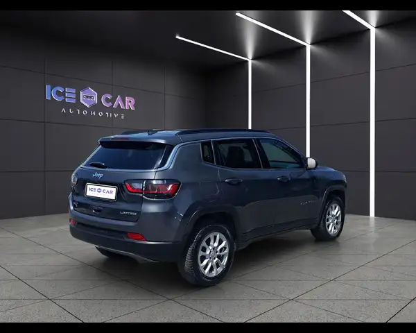 Jeep Compass view 5