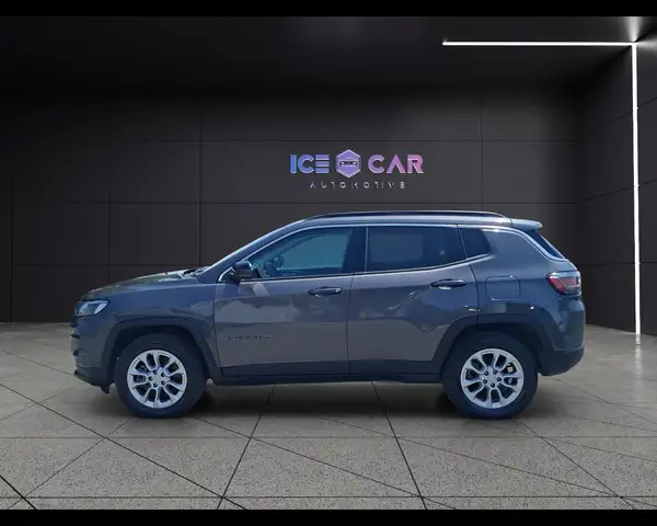 Jeep Compass view 8