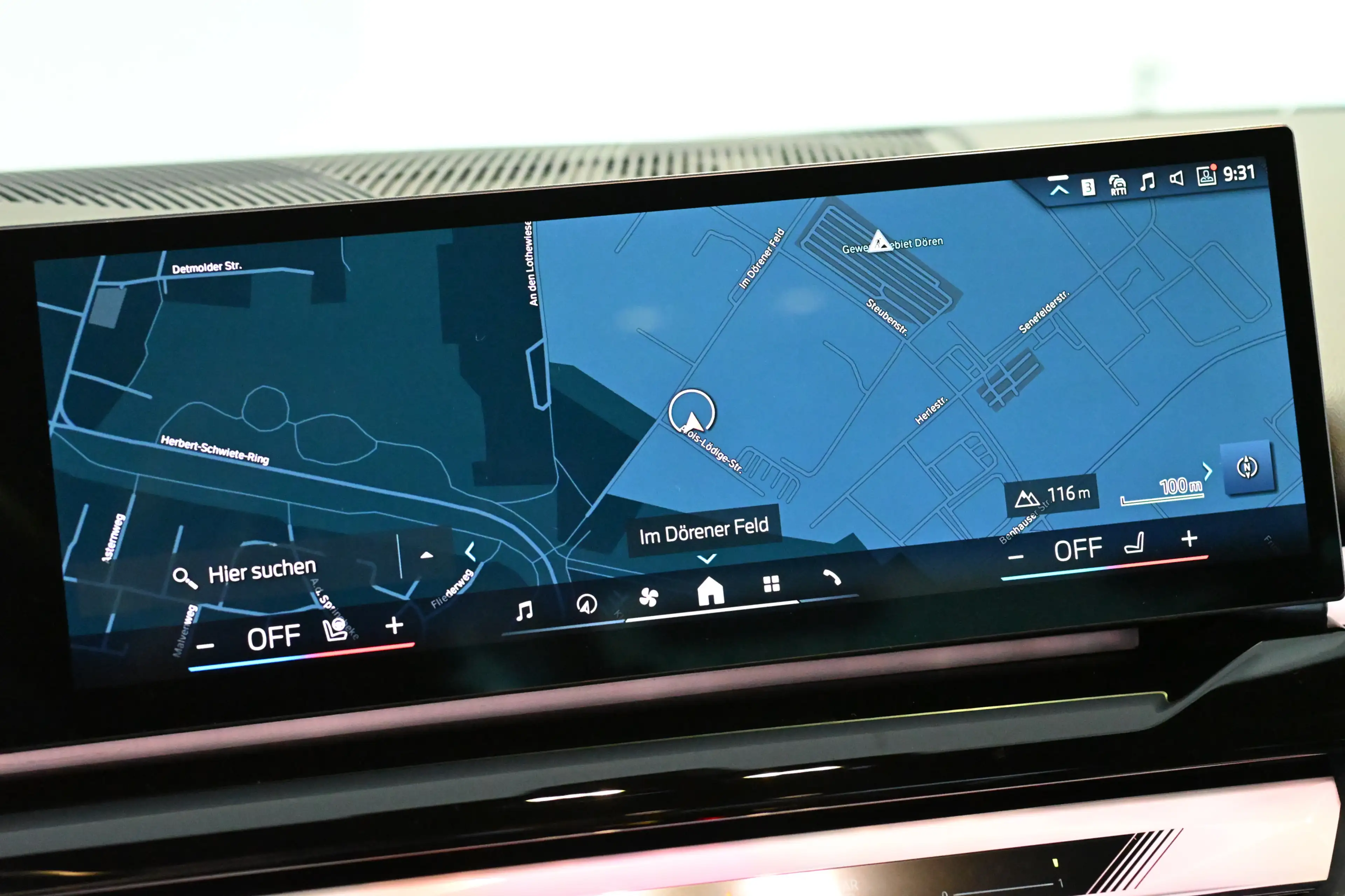 BMW 520 d Touring M Sport AHK ACC HUD H&K StHz 20 — photo 11