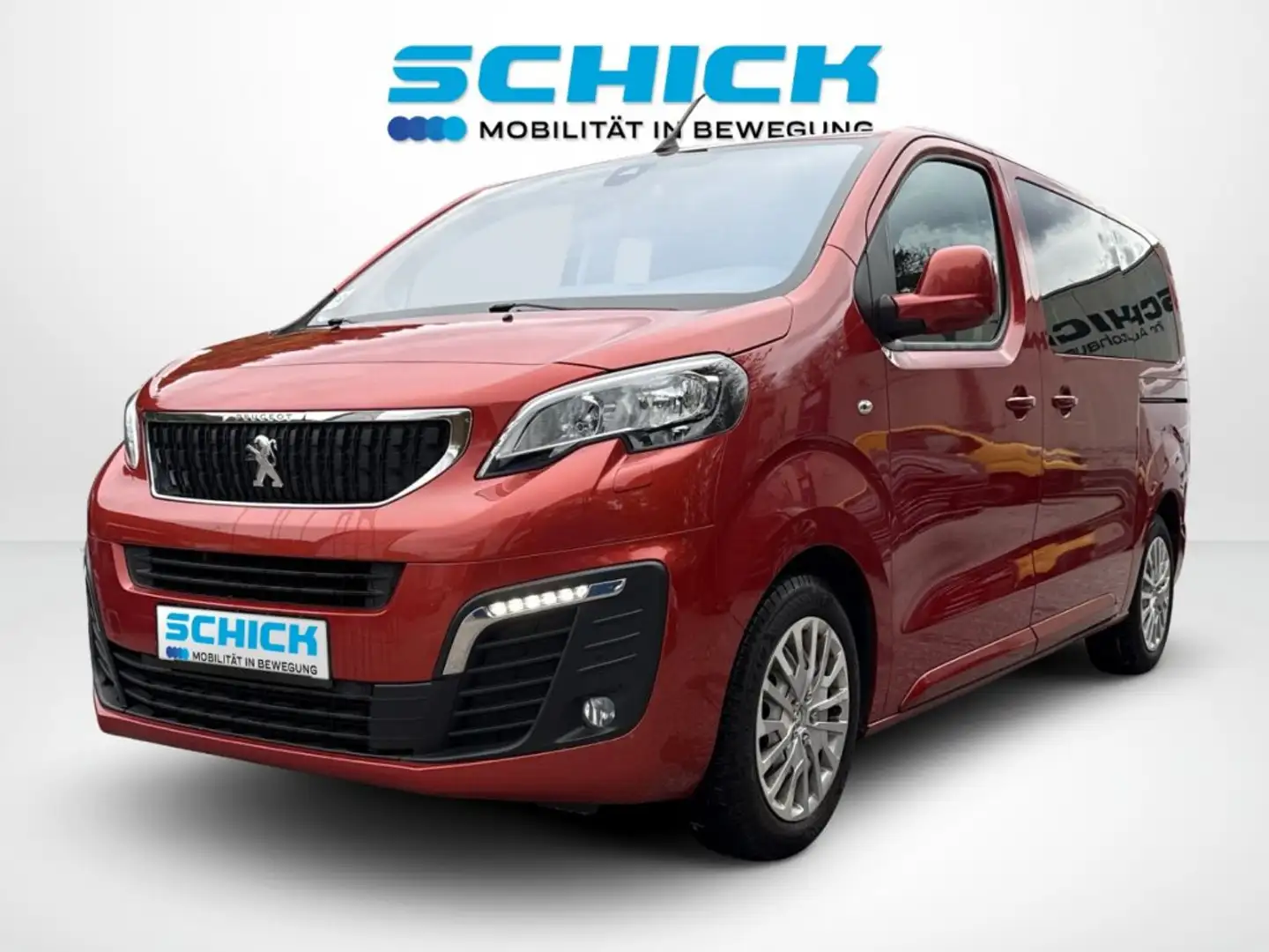 Peugeot e-Traveller TRAVELLER Business Standard L2 2,0 BlueHDi 150 S&S Minibus Оранжевый - 1